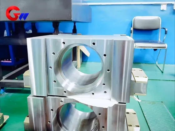 冷轧机工作辊轧辊轴承座