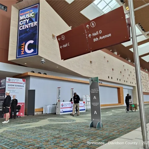 第三次在纳什维尔为箔轧机展示卷轴和轴承座